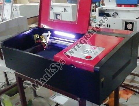 ec-3-2-merc-laser-engraving-and-cutting-machine